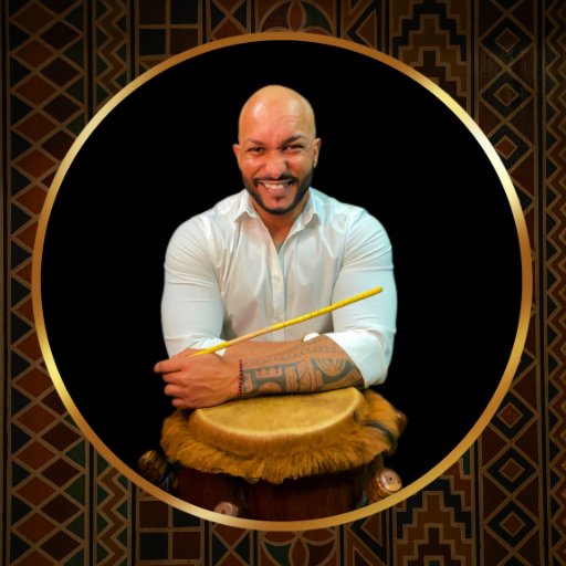 Studio Doug Moraes - Aulas de Atabaque, Canto e Danças dos Orixás