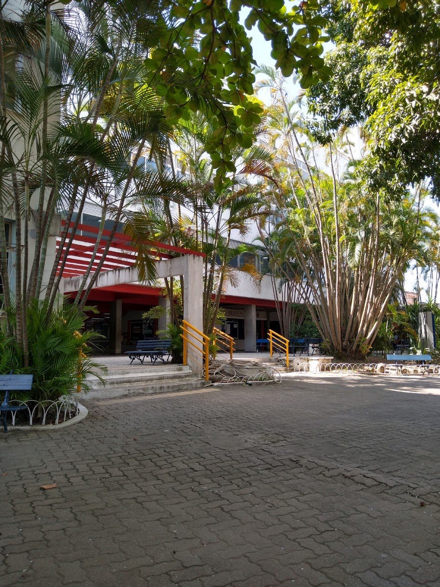 University Salgado de Oliveira